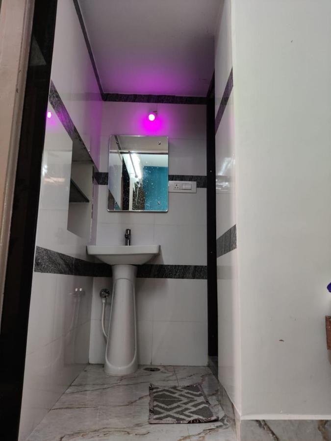 Supritha Homestay Hampi Buitenkant foto