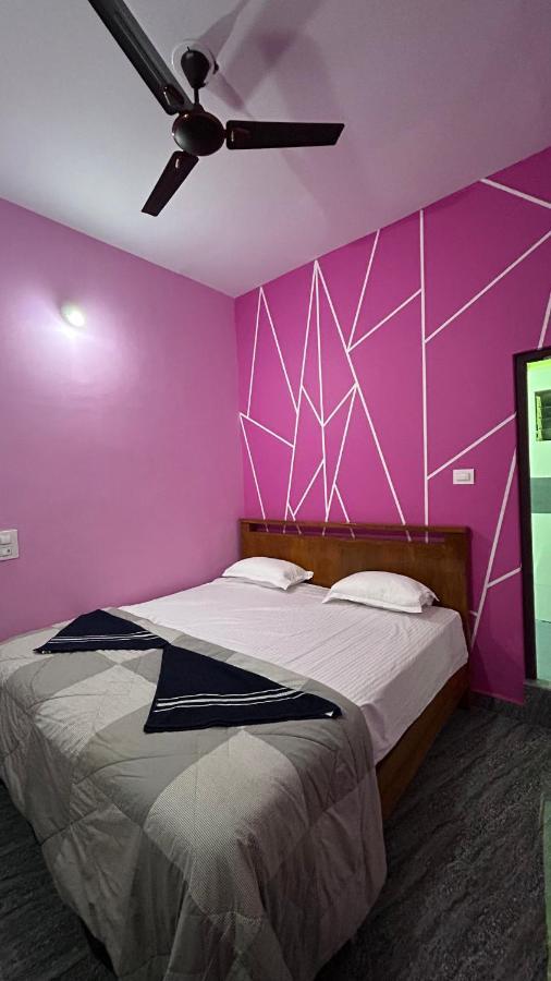 Supritha Homestay Hampi Buitenkant foto